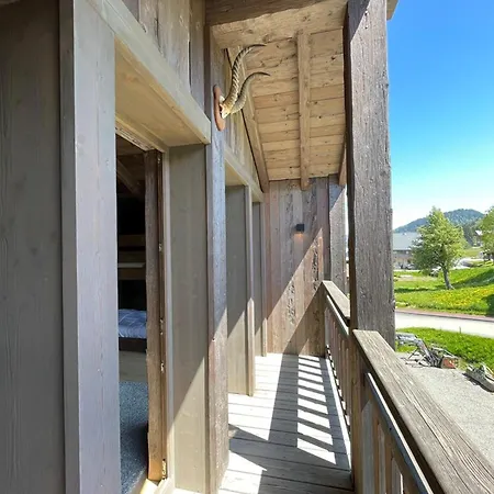 Duplex 11 Pers. Au Centre De Crest-voland, Cheminee, Ski-room, Wifi, Non Fumeurs - Fr-1-733-36 * Crest-Voland